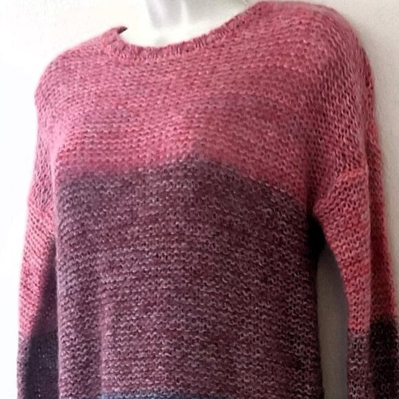 FOREVER 21 COLOR BLOCK SWEATER LIKE NEW - Picture 5 of 16
